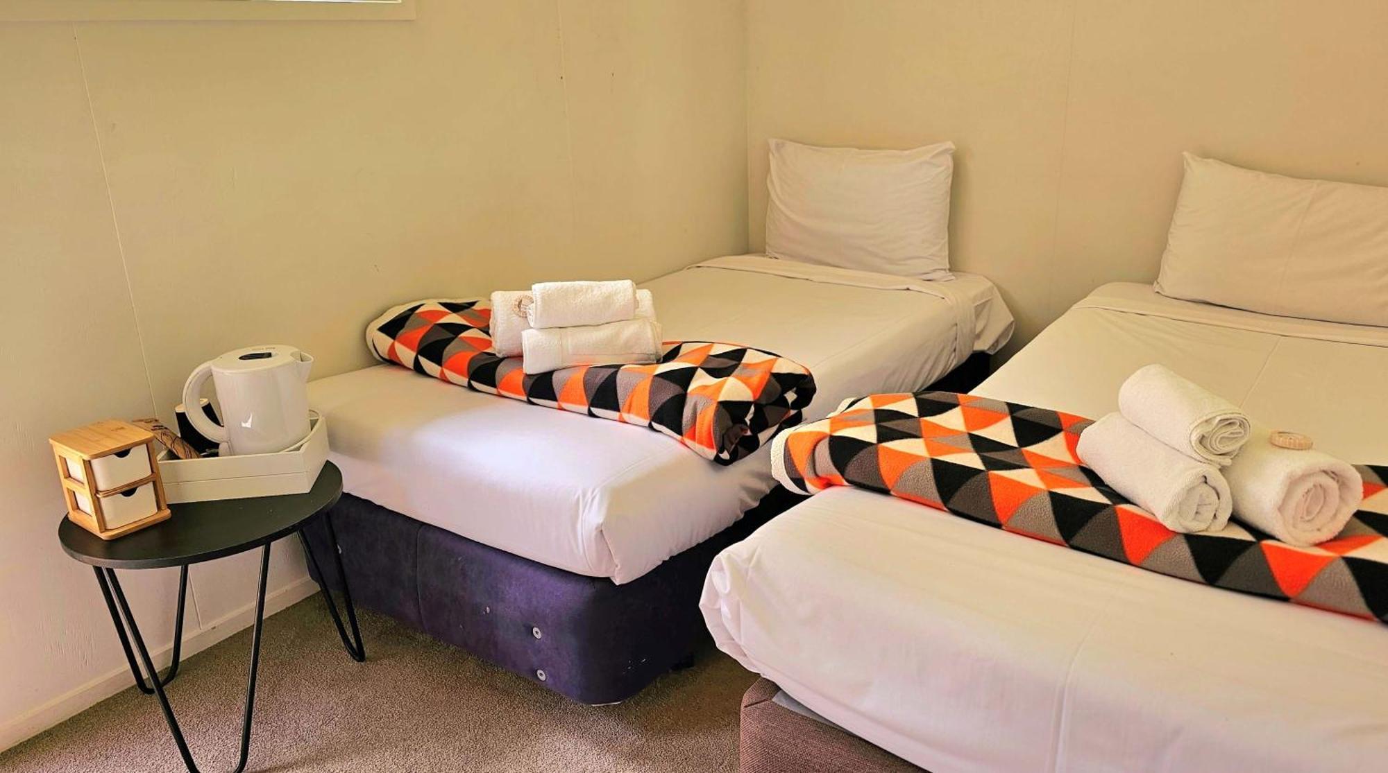 Haruru Falls Motel & Conference Centre Paihia Exterior photo
