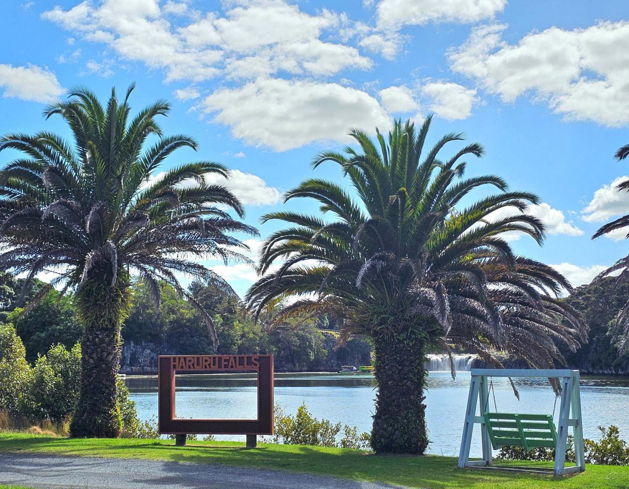 Haruru Falls Motel & Conference Centre Paihia Exterior photo