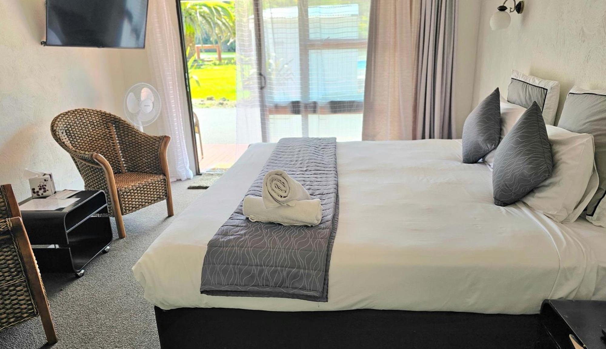 Haruru Falls Motel & Conference Centre Paihia Exterior photo